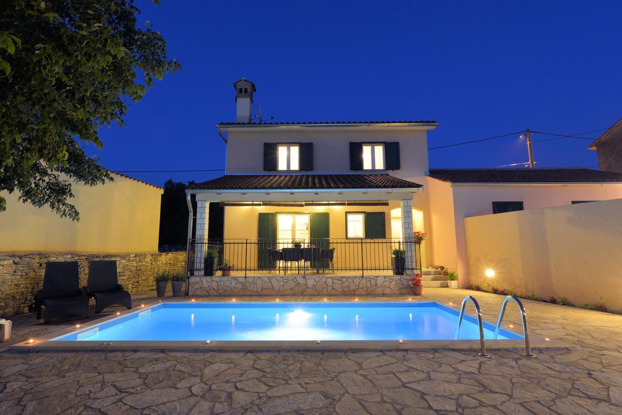 Villa Grguci Канфанар Экстерьер фото